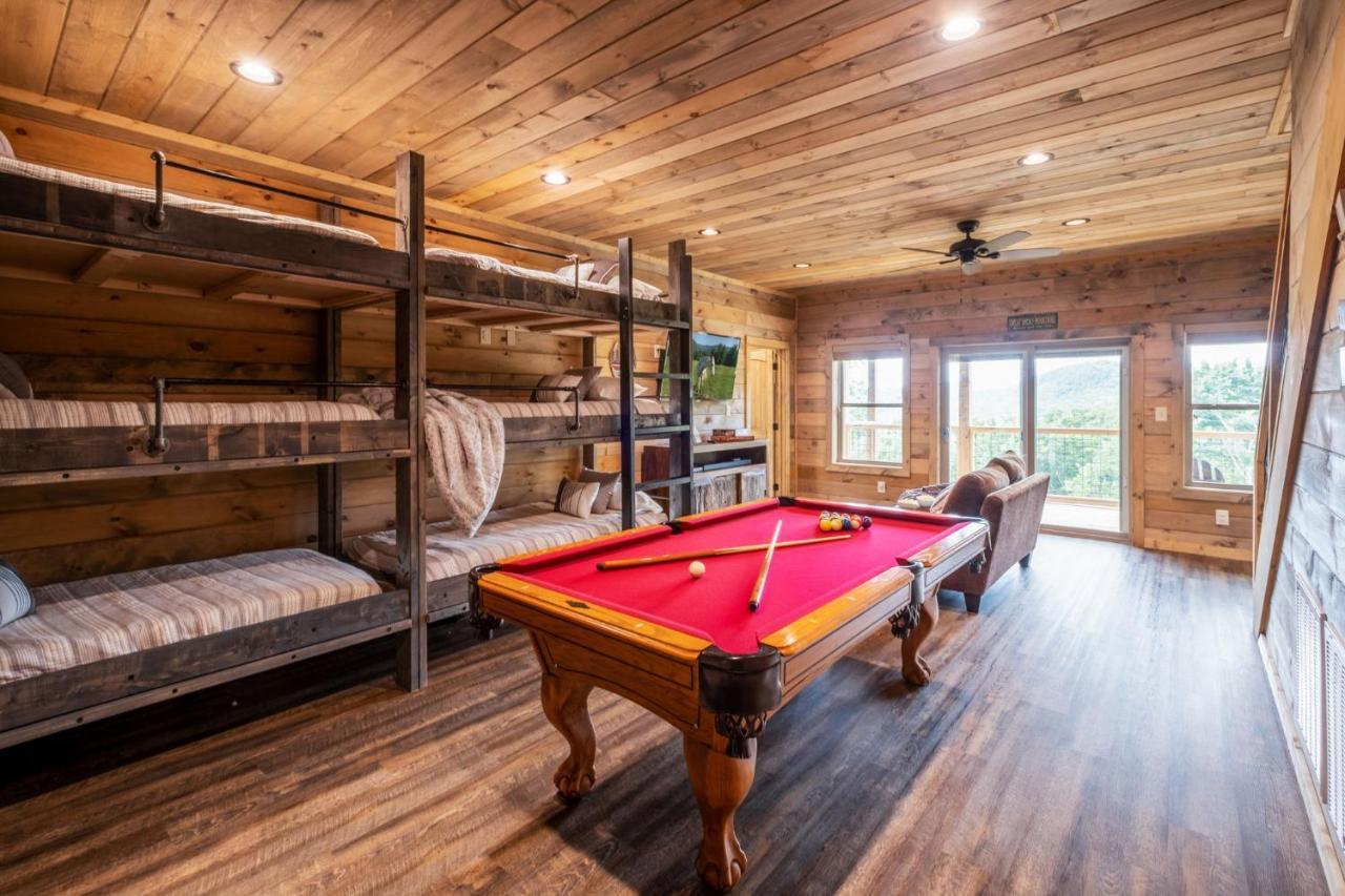 New / 3 King Suites / Sleeps12 / View / 5 Mi To Pf / Hot Tub Sevierville Exterior foto