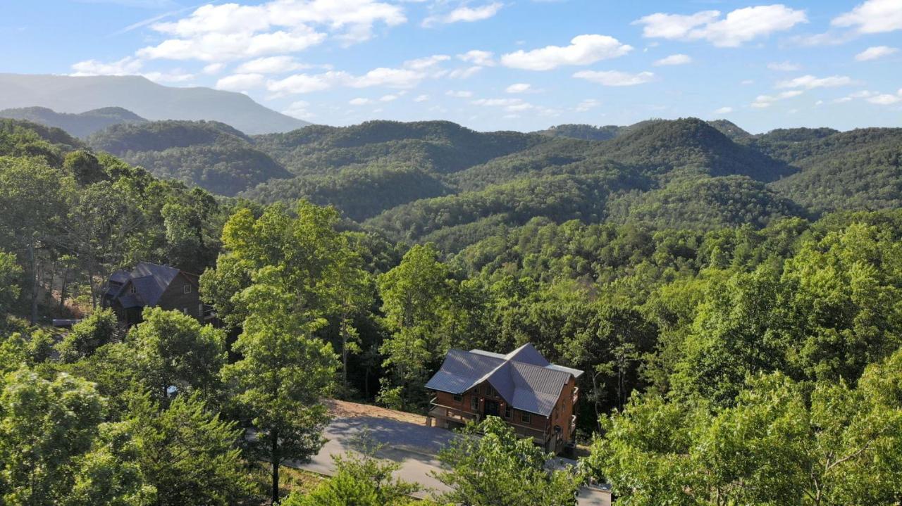 New / 3 King Suites / Sleeps12 / View / 5 Mi To Pf / Hot Tub Sevierville Exterior foto